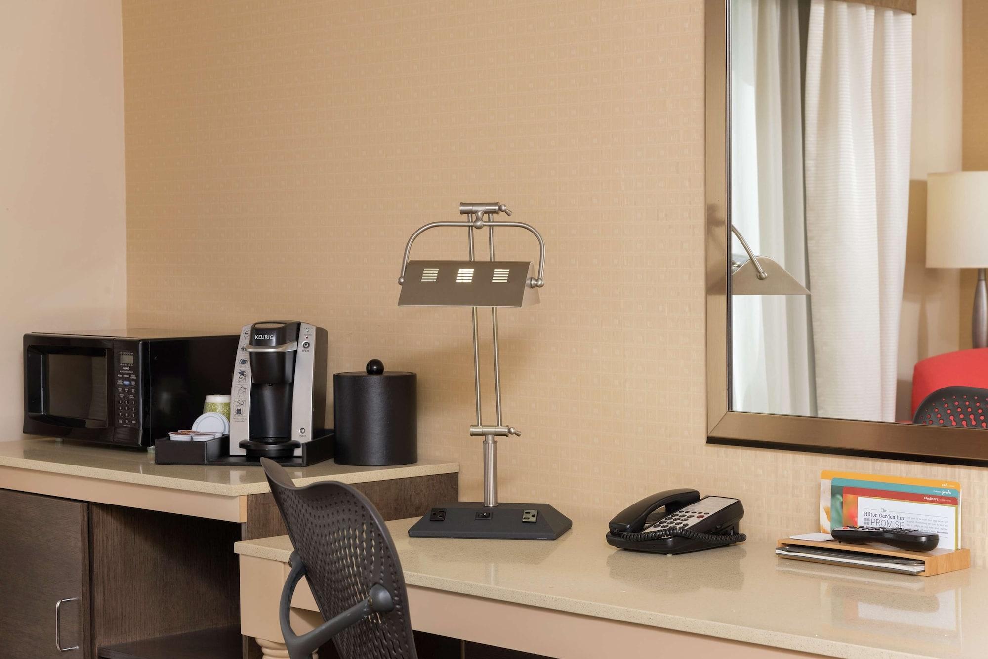 Hilton Garden Inn West Lafayette Wabash Landing Bagian luar foto