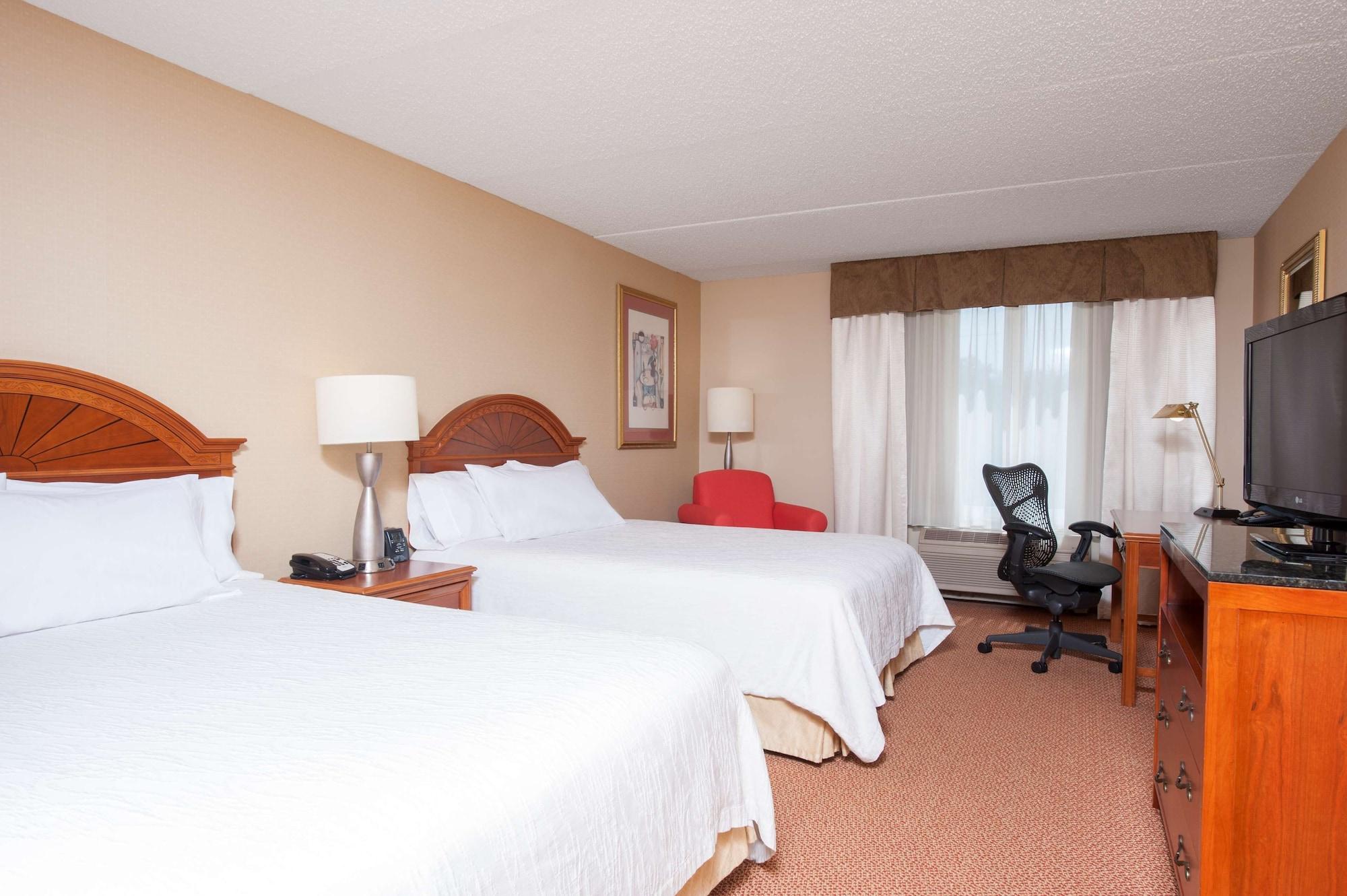 Hilton Garden Inn West Lafayette Wabash Landing Bagian luar foto