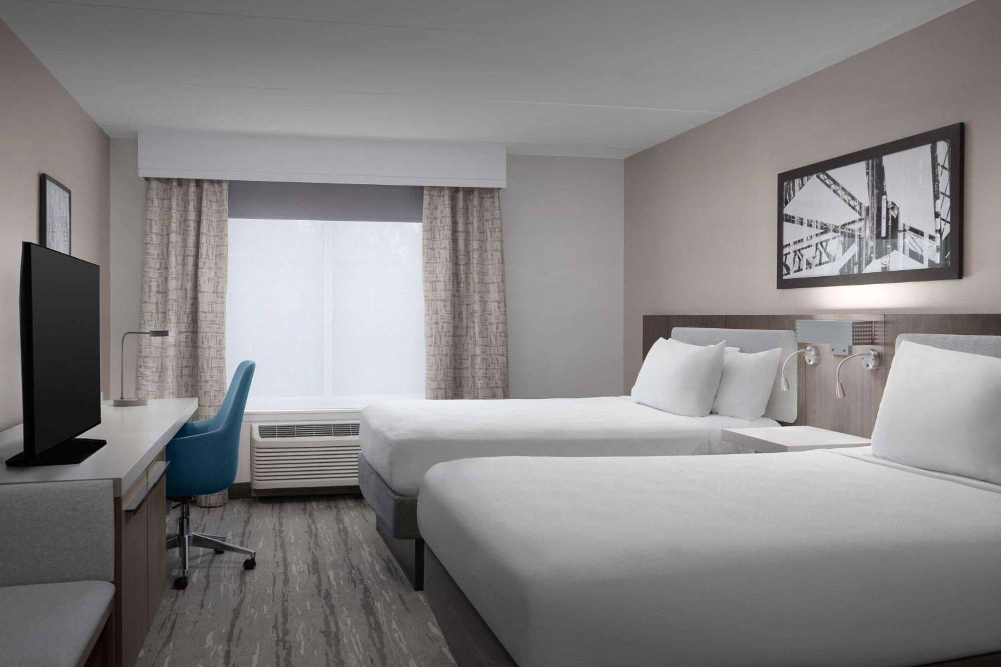 Hilton Garden Inn West Lafayette Wabash Landing Bagian luar foto