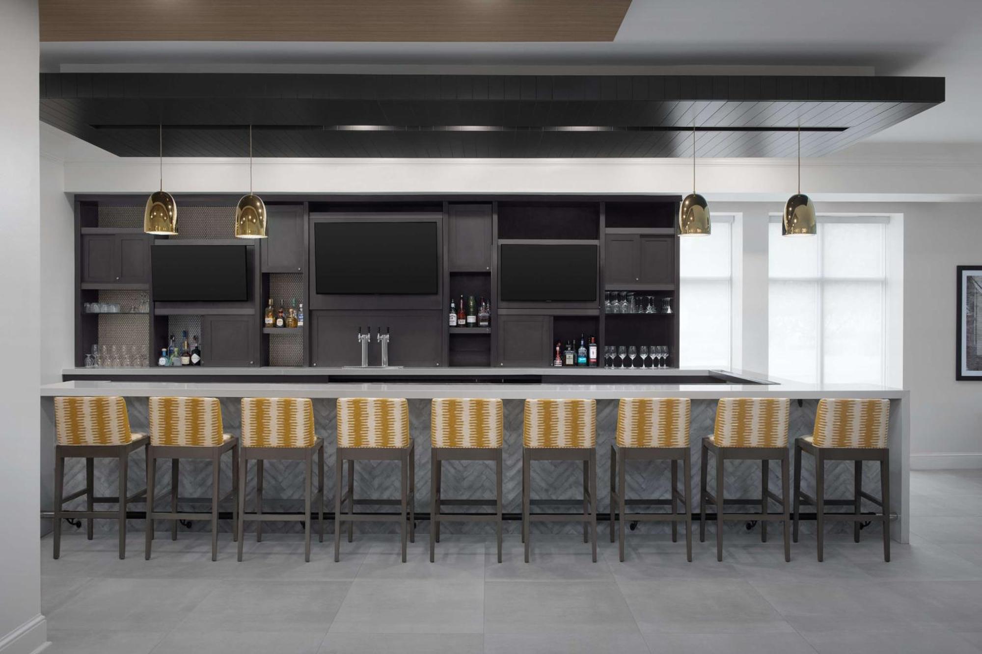 Hilton Garden Inn West Lafayette Wabash Landing Bagian luar foto