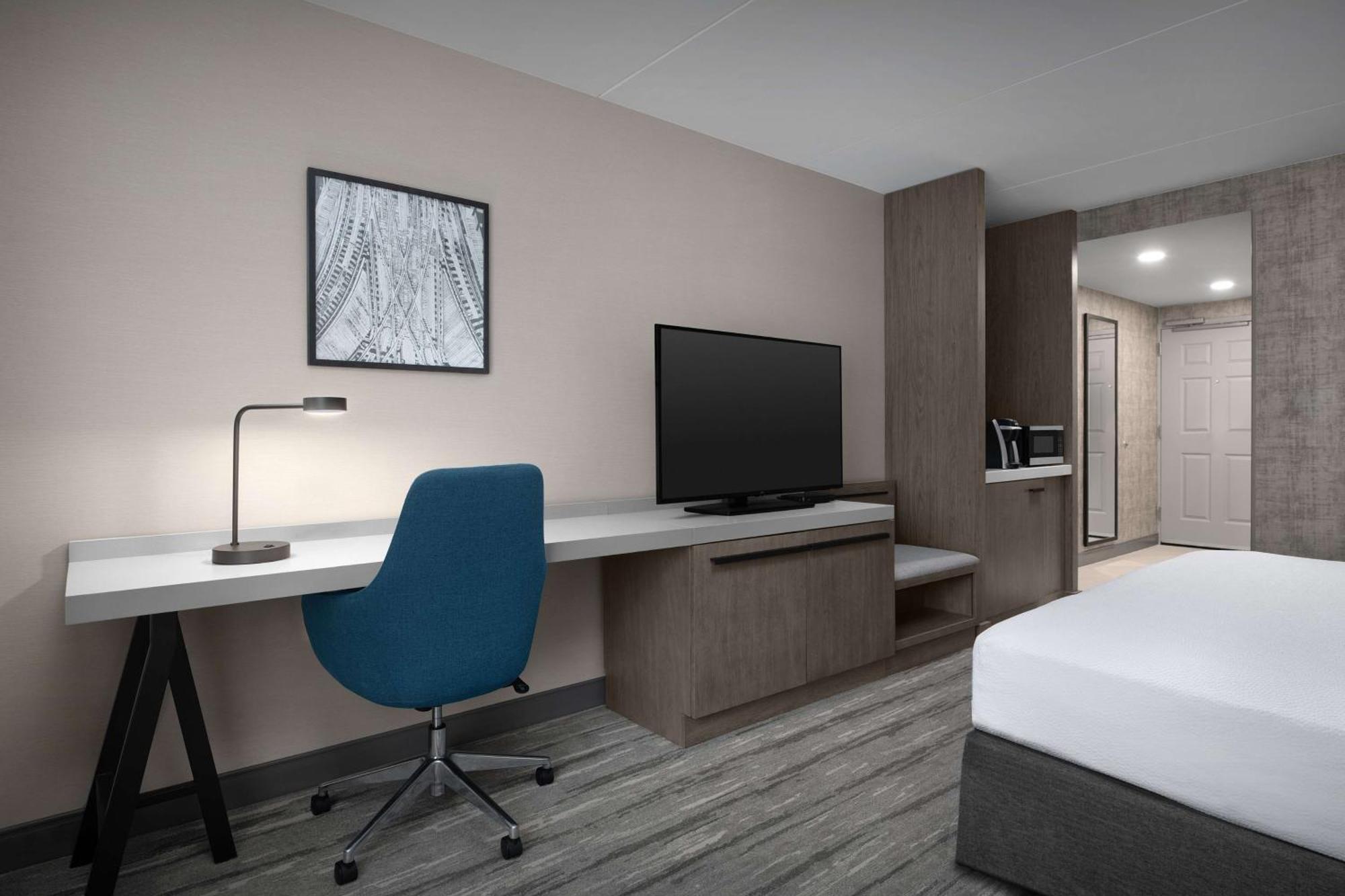 Hilton Garden Inn West Lafayette Wabash Landing Bagian luar foto